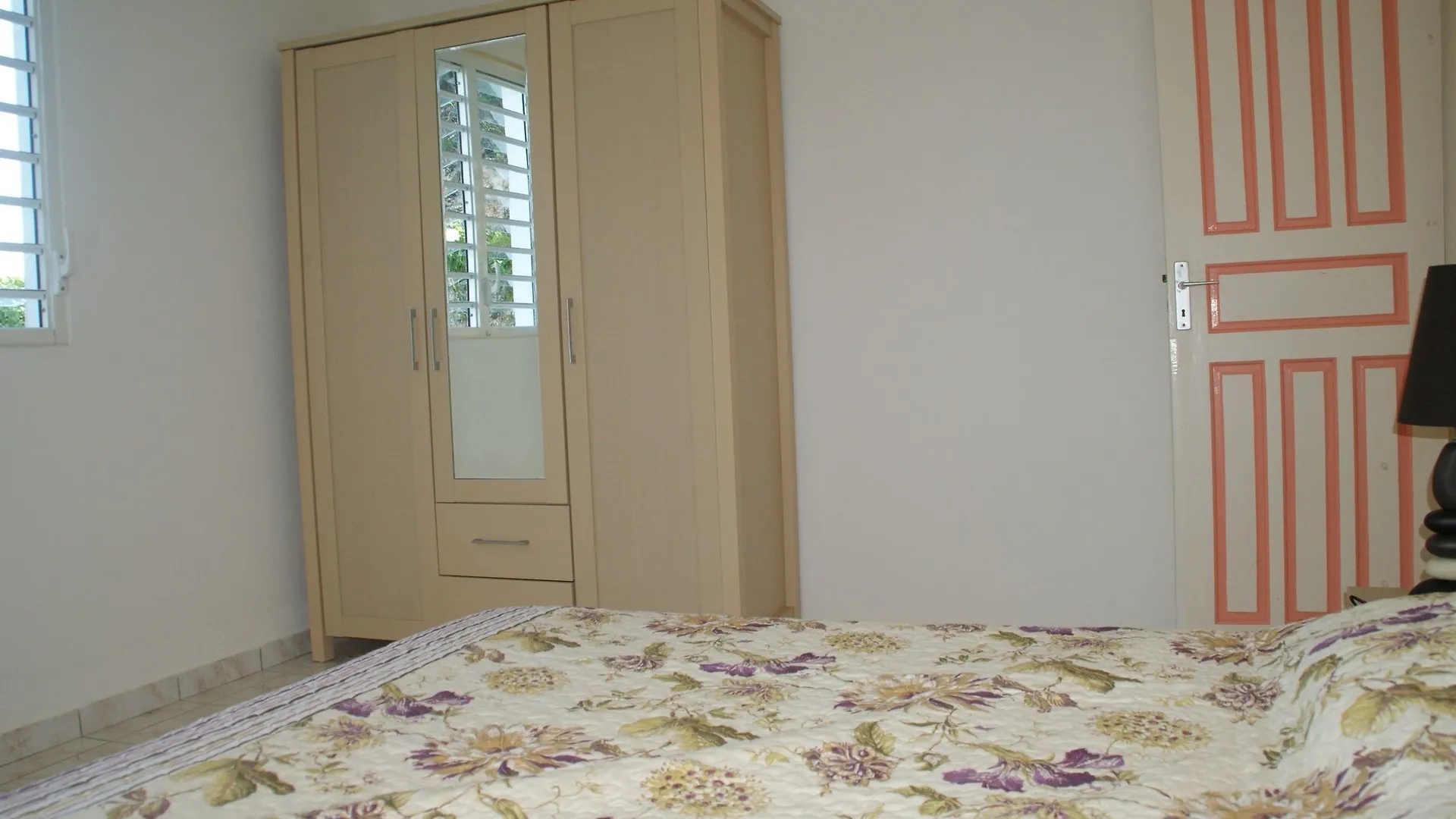 Spacious Ground-Floor Apartment In Grand-Terre, Guadeloupe With Privat Saint-Francois  Saint-Francois (Grande-Terre)